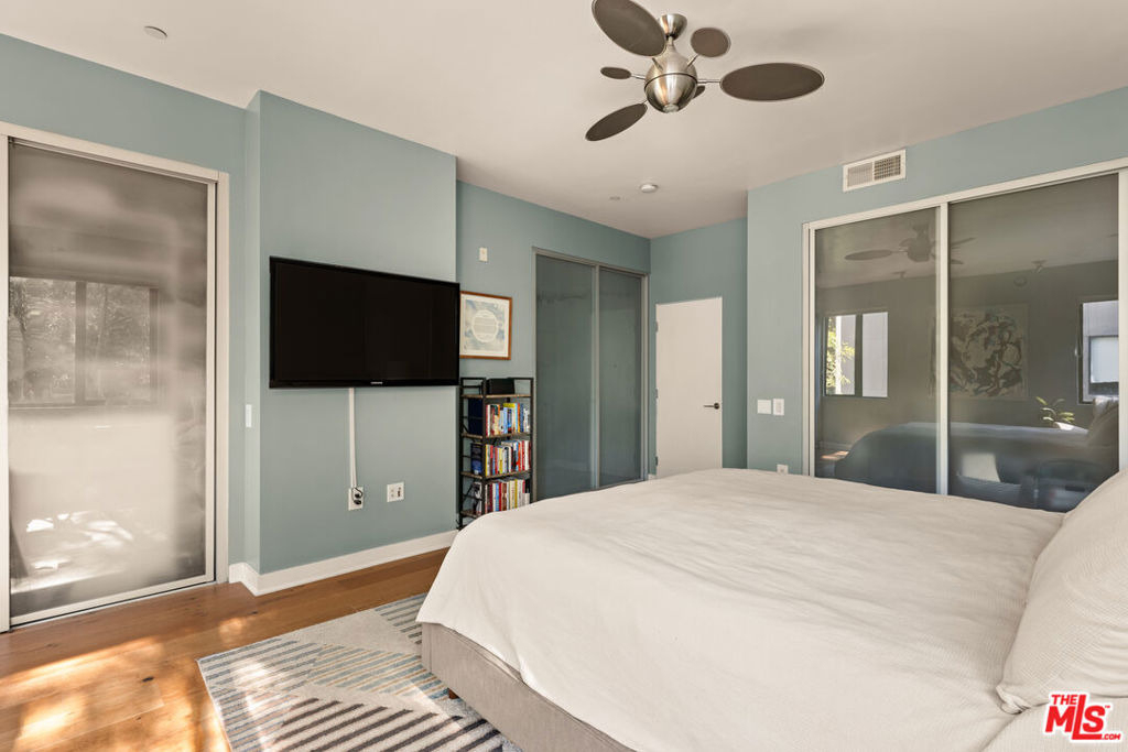 1200 N Sweetzer Avenue - Photo 10