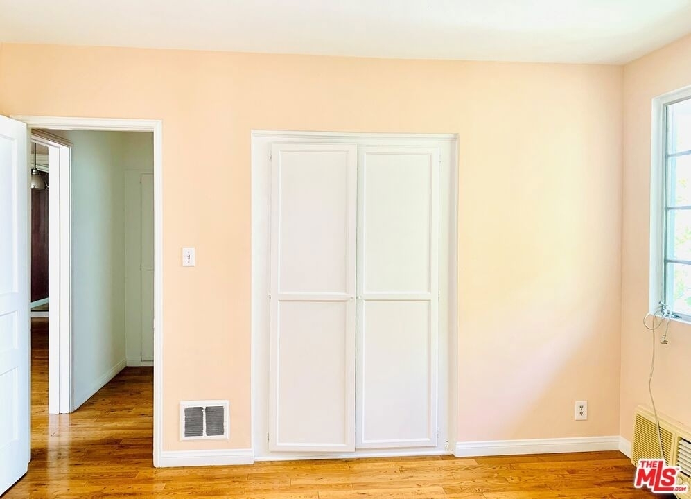 1323 N Olive Drive - Photo 12