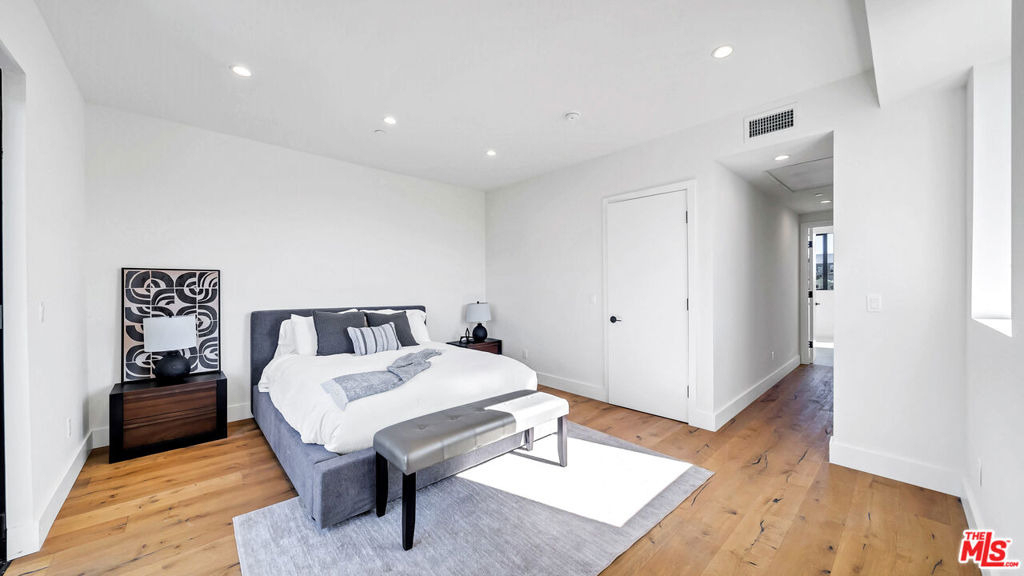 1123 N Formosa Avenue - Photo 15