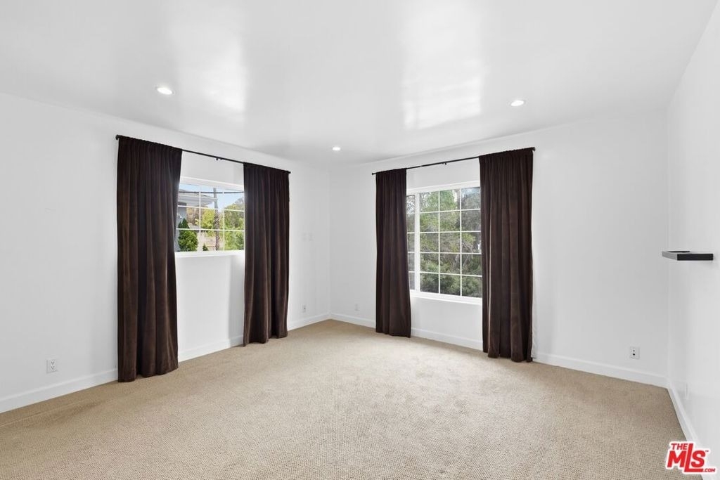 503 N Greencraig Road - Photo 17