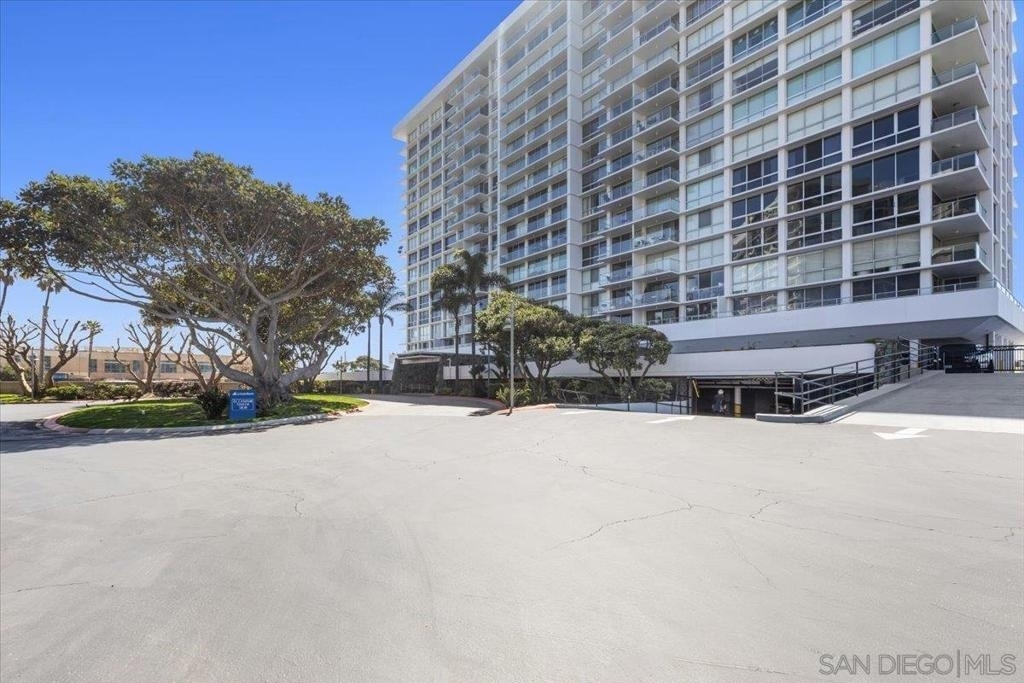 1830 Avenida Del Mundo - Photo 63