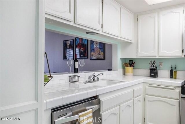 21040 Parthenia Street - Photo 8