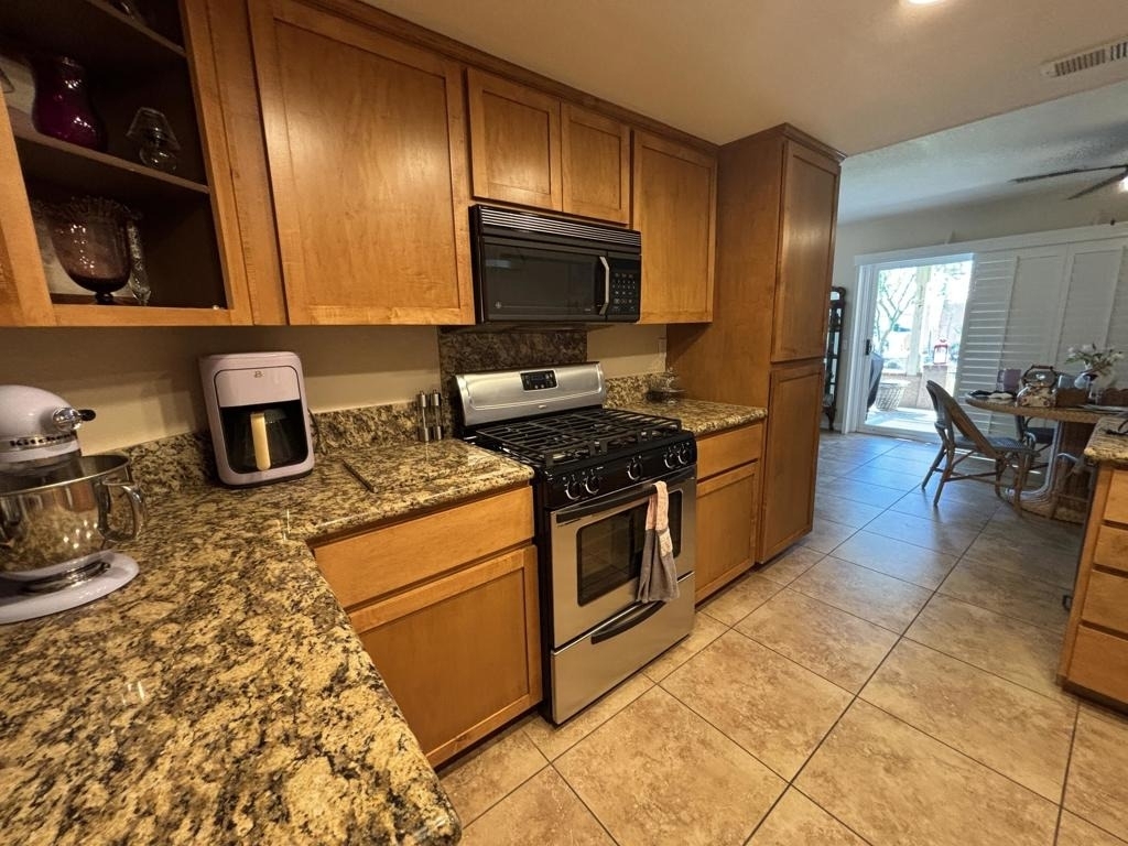 76923 Turendot Street - Photo 15