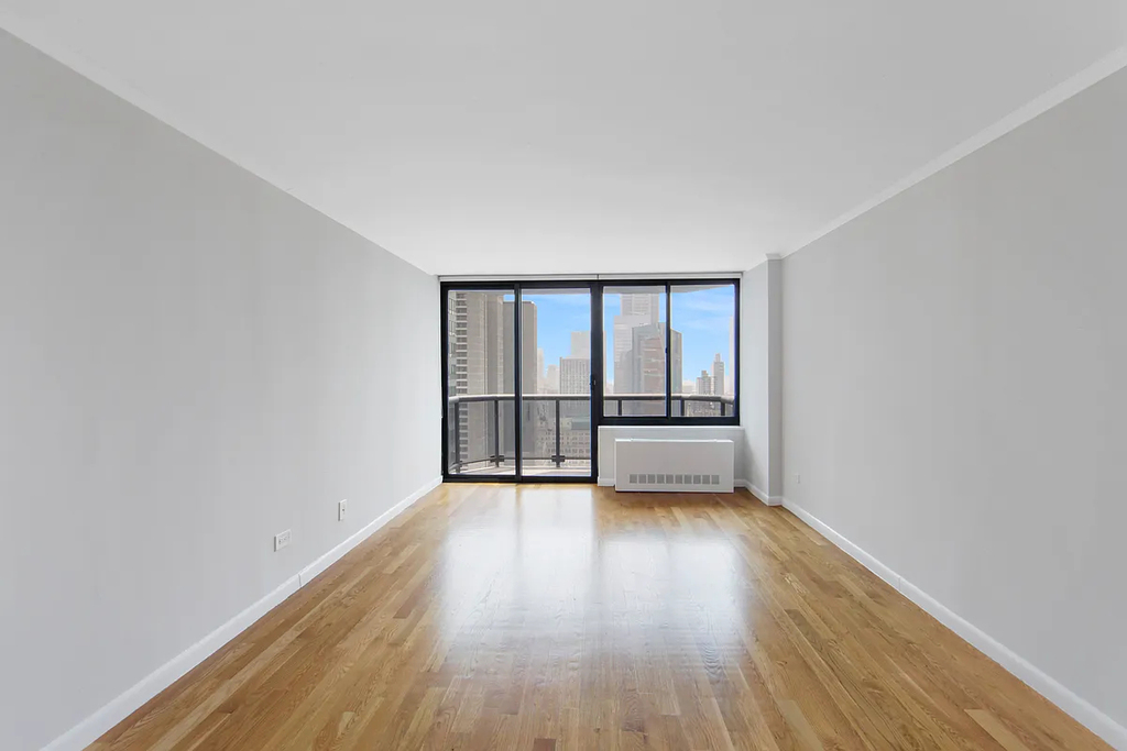 West 48th Street - Photo 0