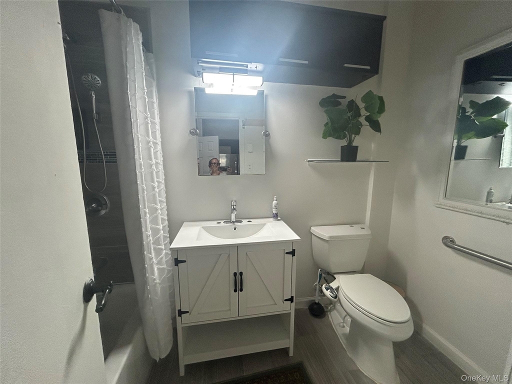 855 E Broadway - Photo 7