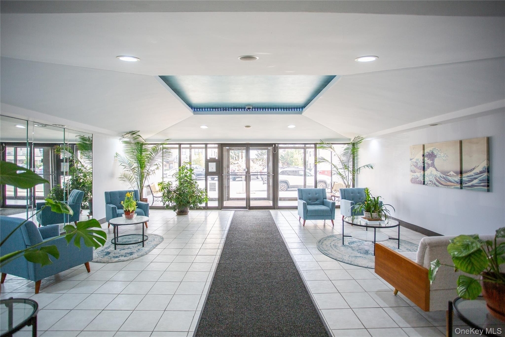 855 E Broadway - Photo 2