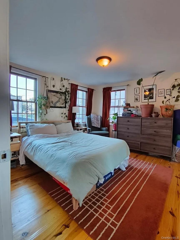 1009 Brown Street - Photo 4