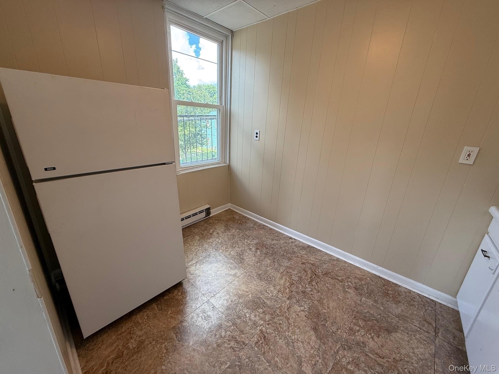 247 Hudson Street - Photo 7