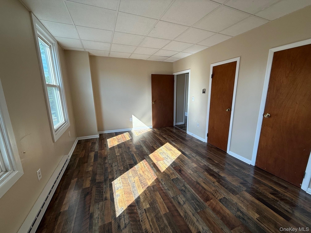 247 Hudson Street - Photo 3