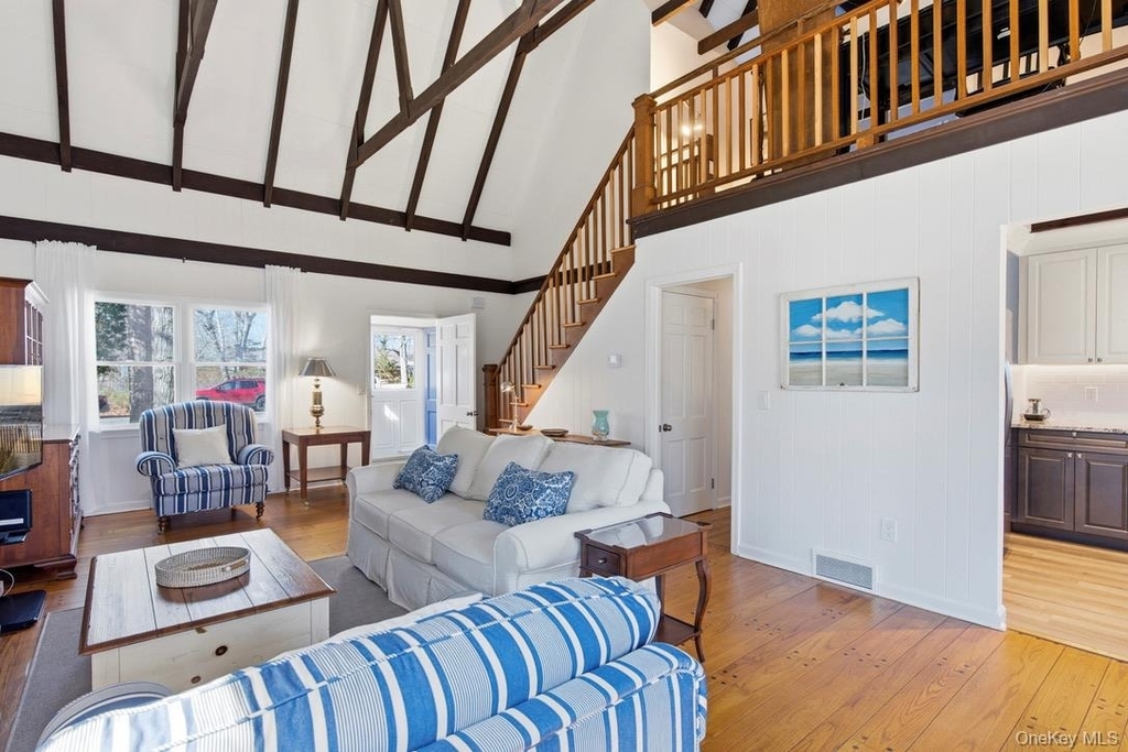 3 Foster Avenue - Photo 6