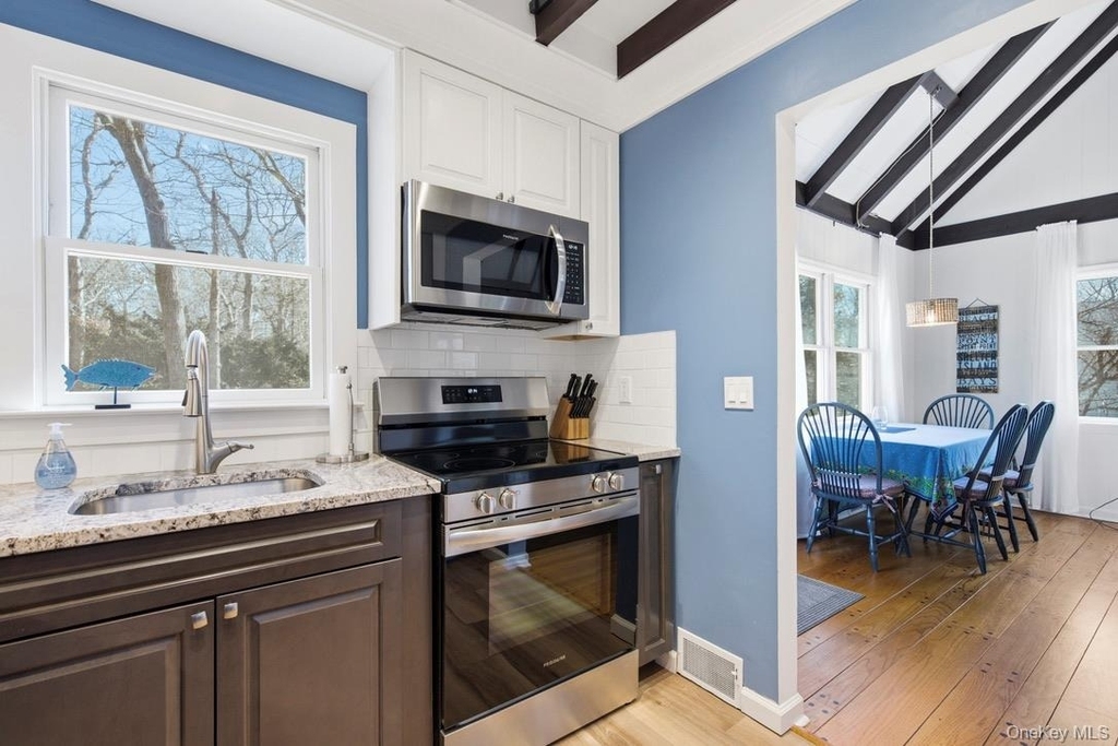 3 Foster Avenue - Photo 8