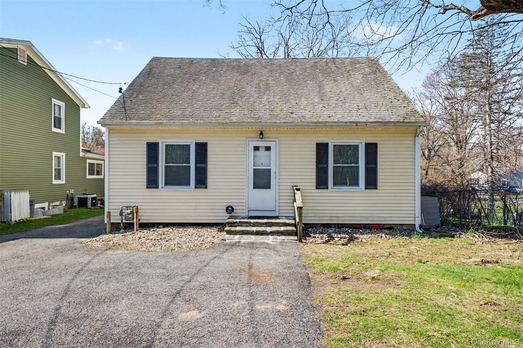 15 Forge Hill Road - Photo 1