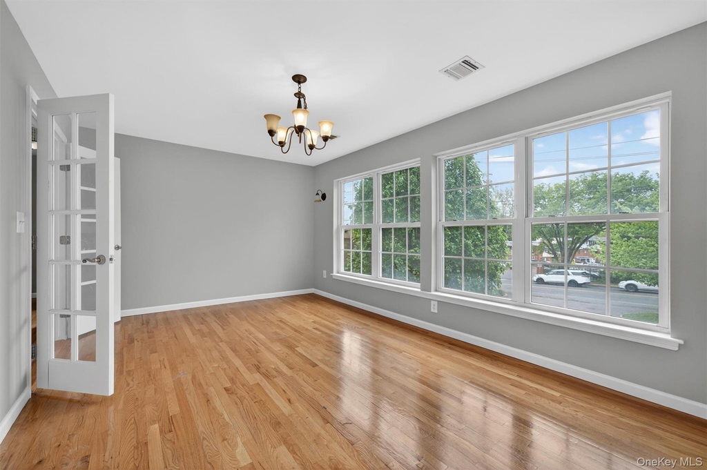 16 W Railroad Avenue - Photo 6