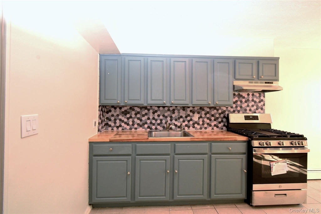 1510 Beach 12 Street - Photo 6