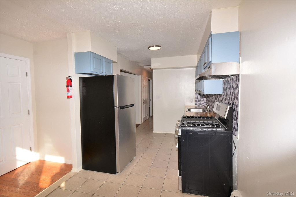 1510 Beach 12 Street - Photo 5