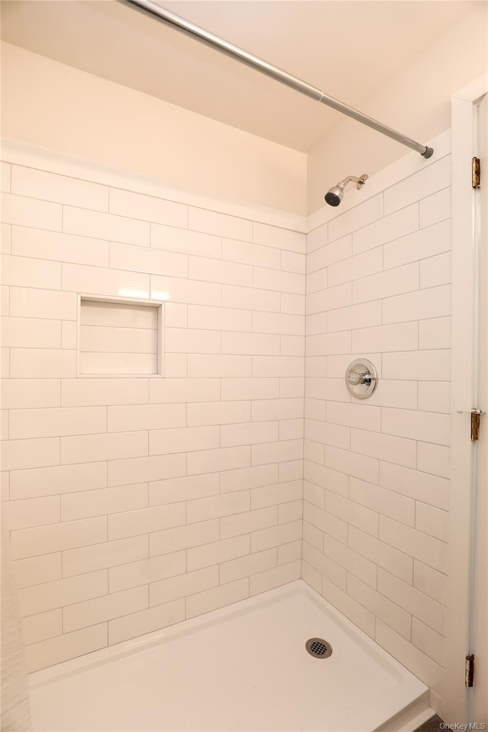 669 Broadway 9w - Photo 5
