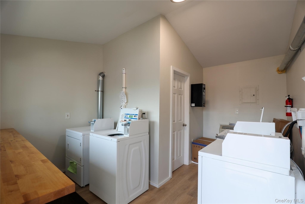 669 Broadway 9w - Photo 9
