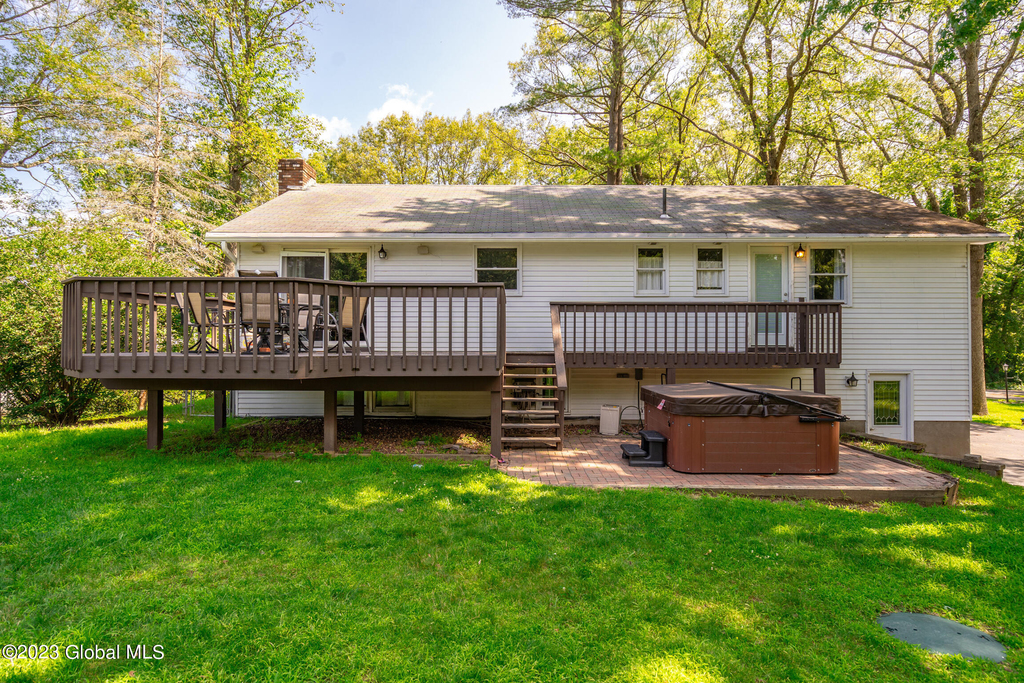 1 Laurie Lane - Photo 10