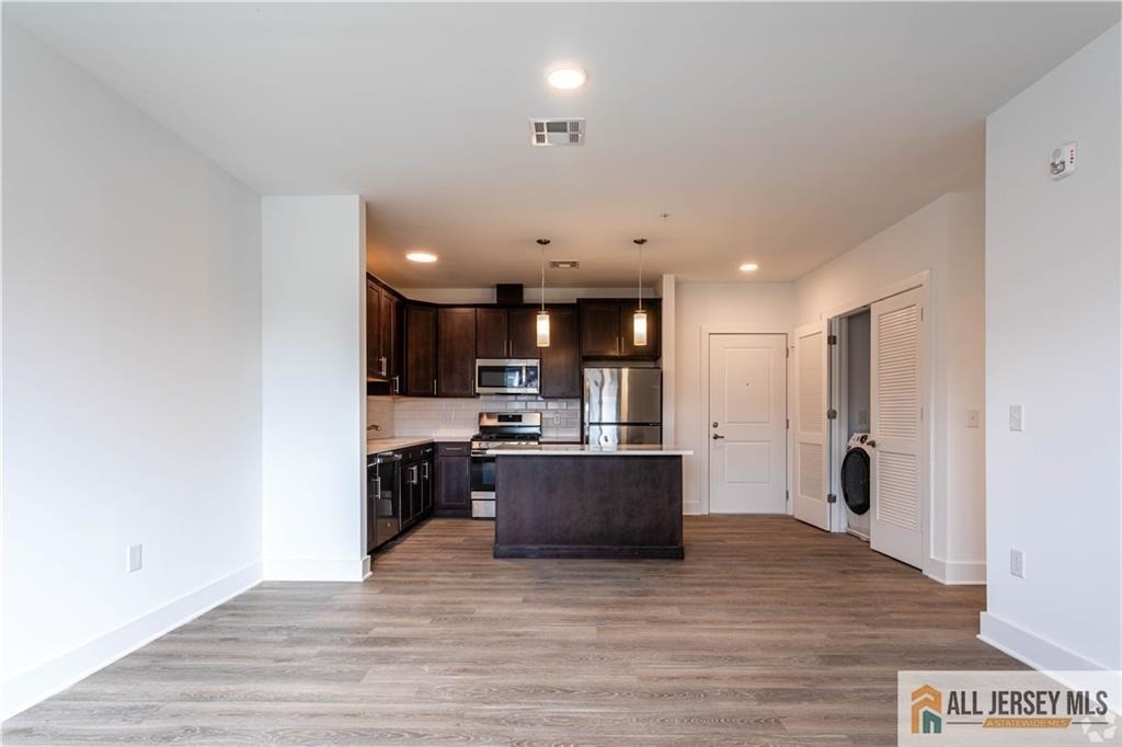 1025 Raritan Road - Photo 9