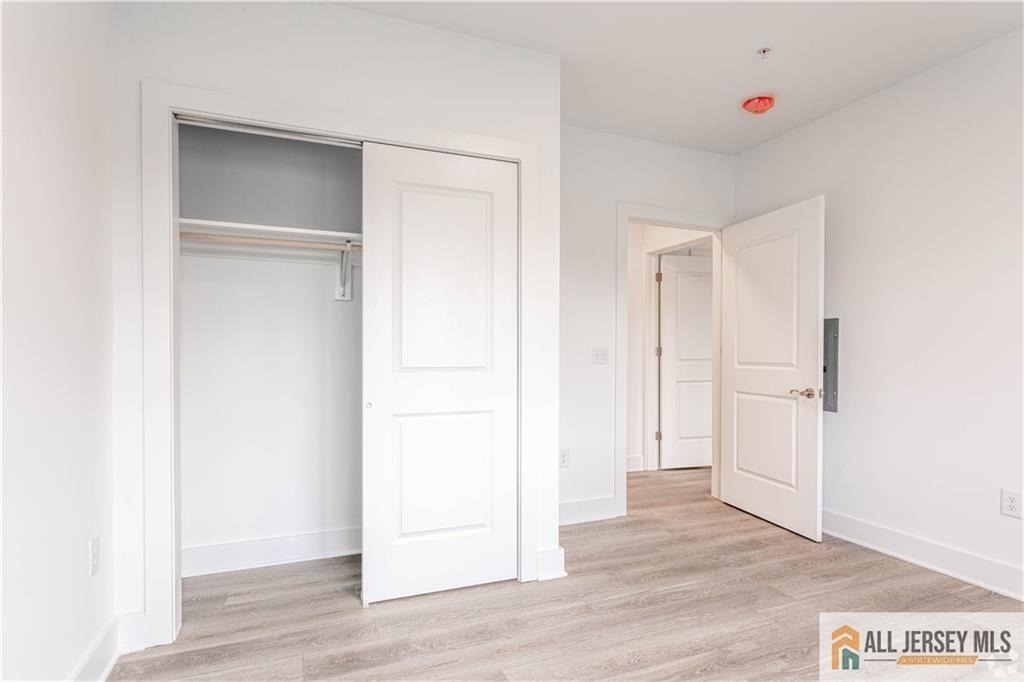 1025 Raritan Road - Photo 7