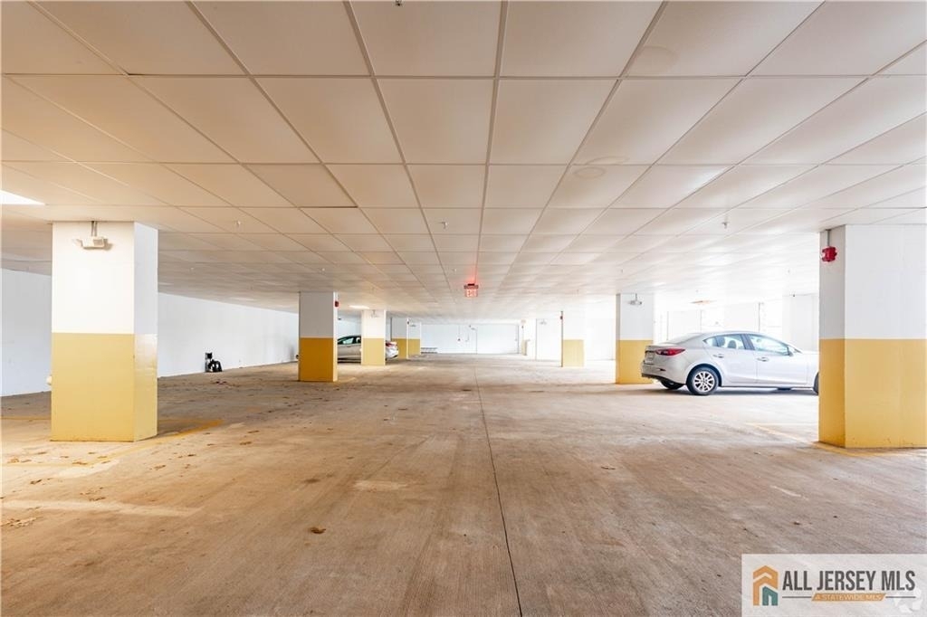 1025 Raritan Road - Photo 5