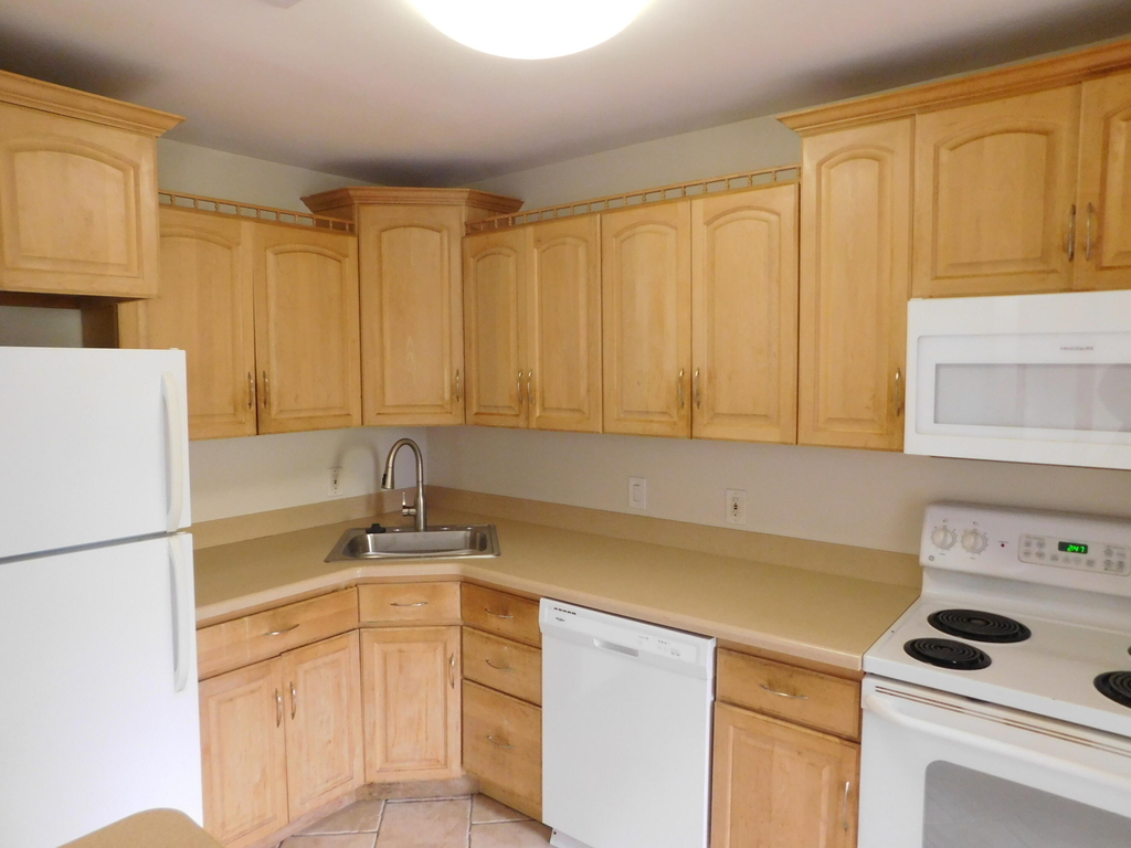 32005 W 12 Mile Road - Photo 4
