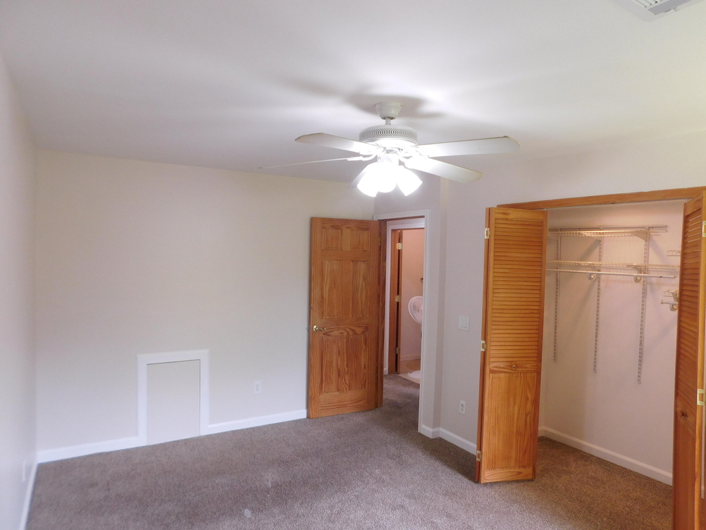 32005 W 12 Mile Road - Photo 15