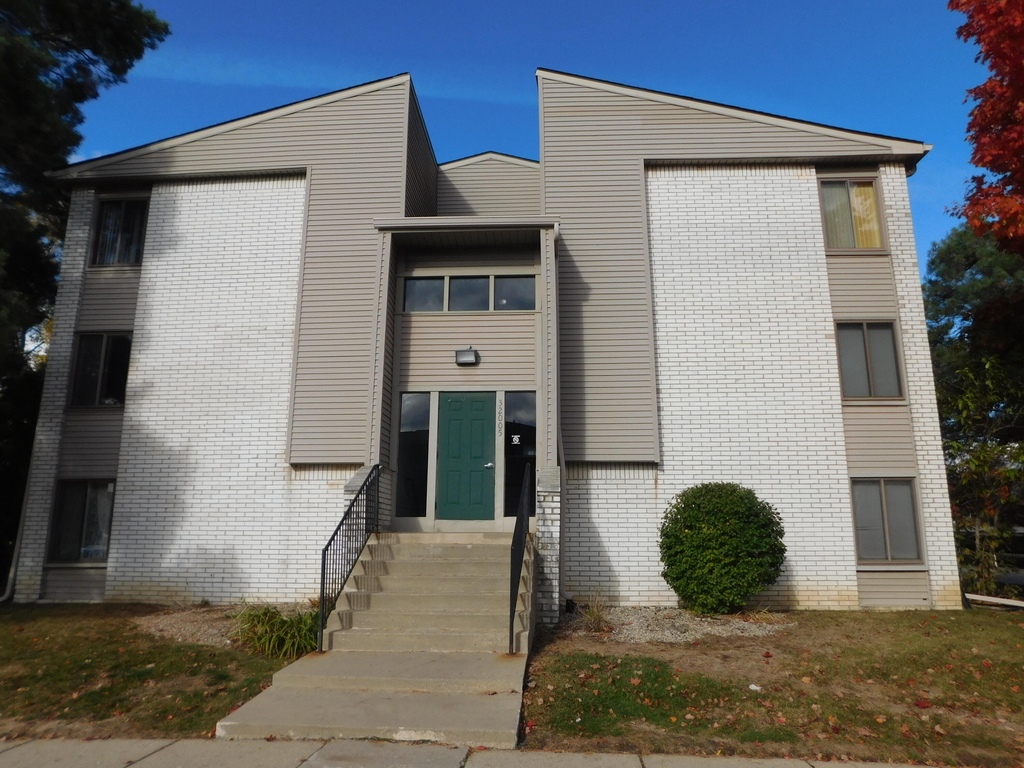 32005 W 12 Mile Road - Photo 1