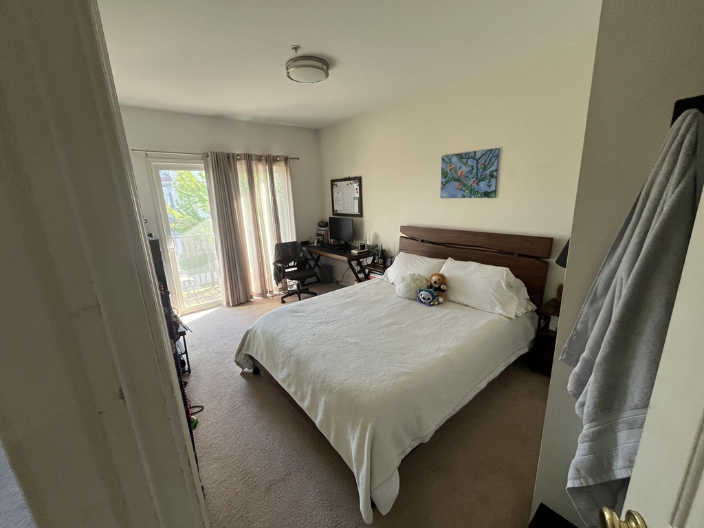 1021 Maiden Lane - Photo 19