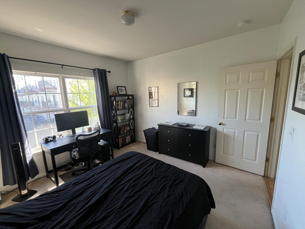 1021 Maiden Lane - Photo 18