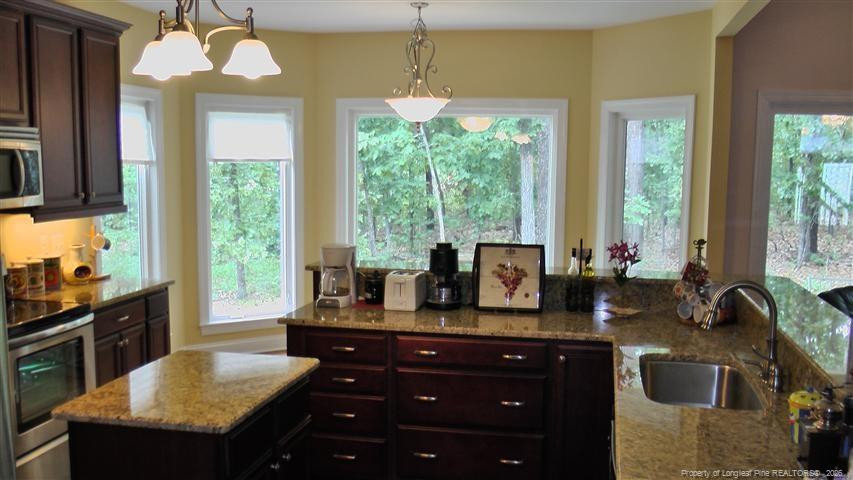 158 Sherwood Lane - Photo 4