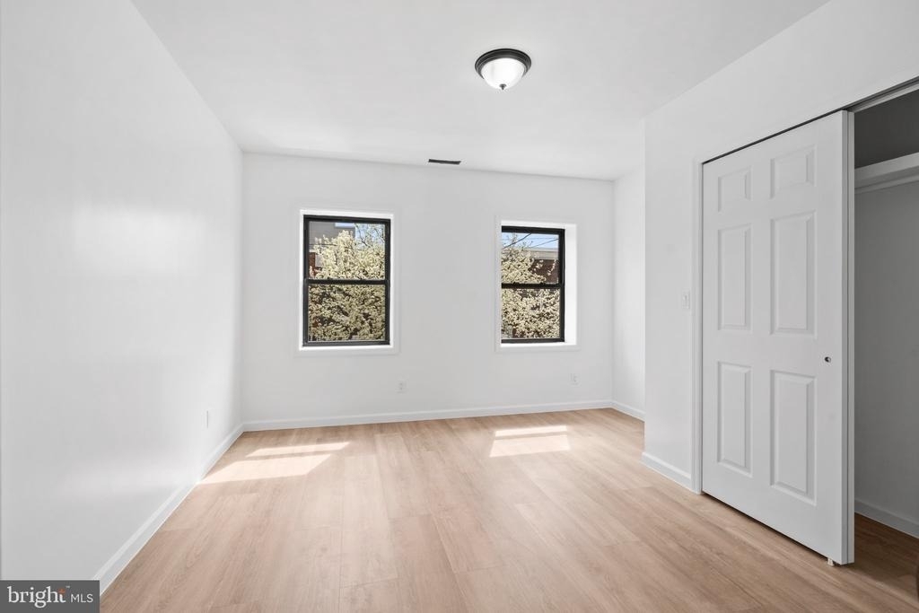 2055 Dickinson Street - Photo 0