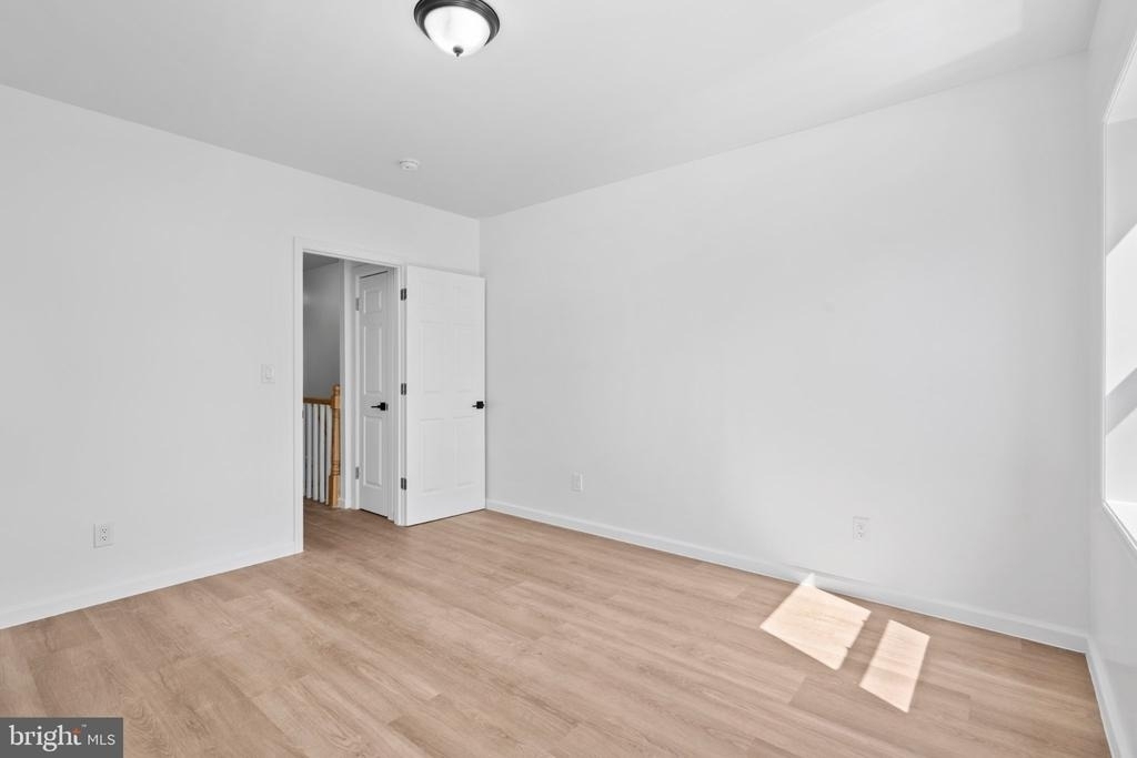 2055 Dickinson Street - Photo 16
