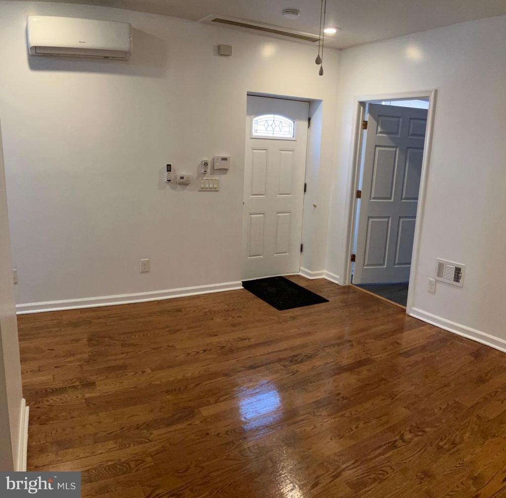 1109 S 23rd Street - Photo 2