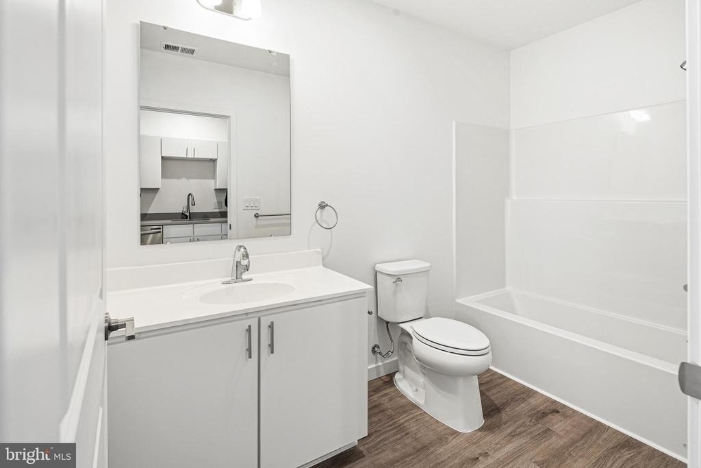 915 N Broad Street - Photo 5