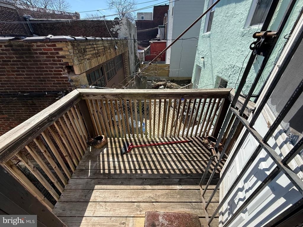 5052 Wayne Avenue - Photo 14