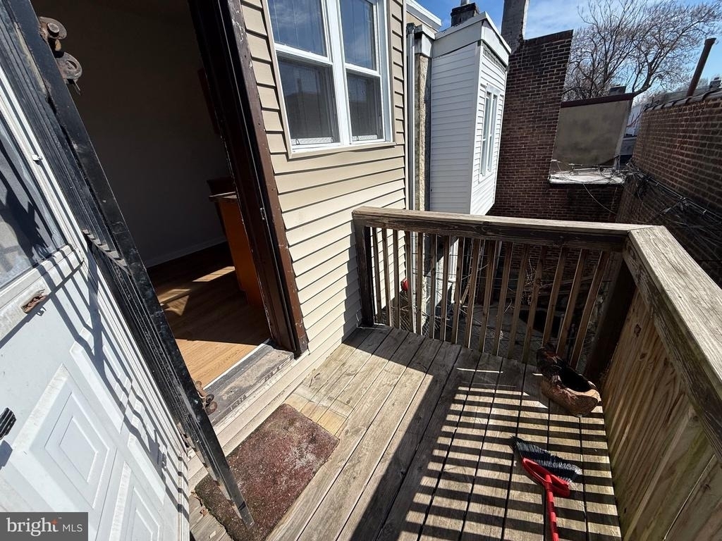 5052 Wayne Avenue - Photo 15