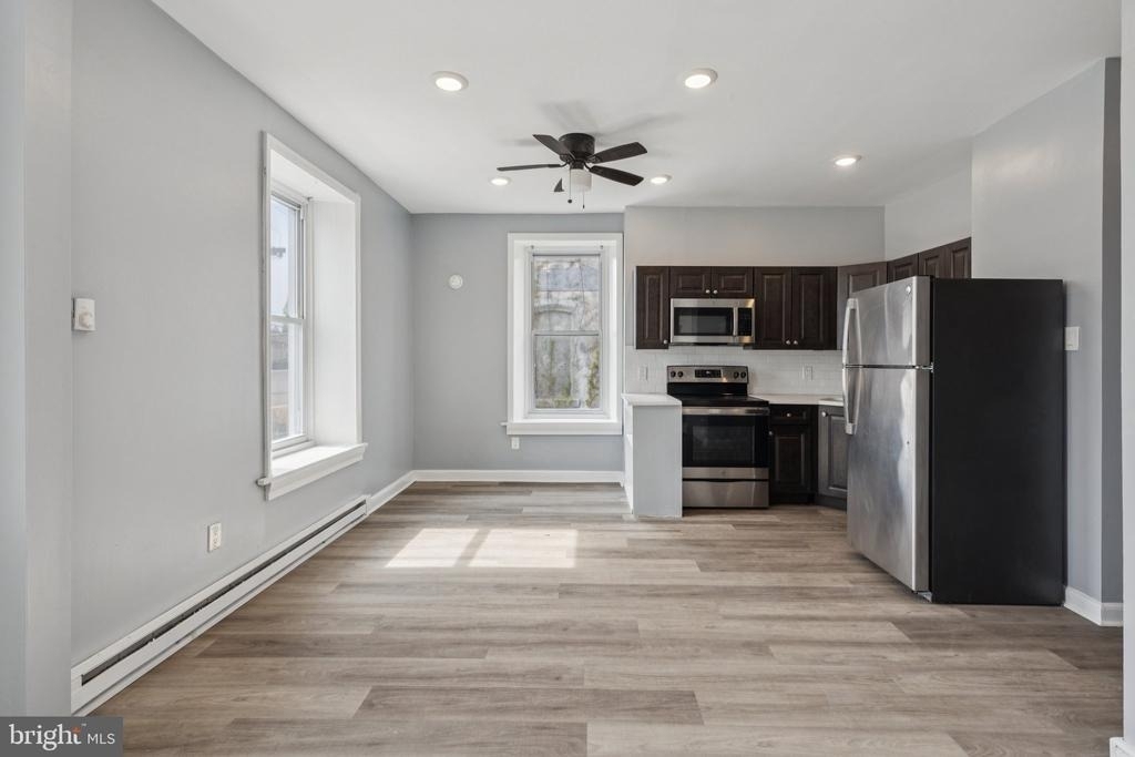 21 E Price Street - Photo 2