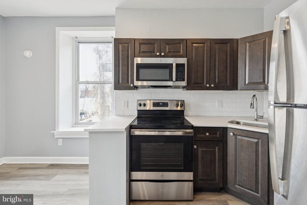 21 E Price Street - Photo 9
