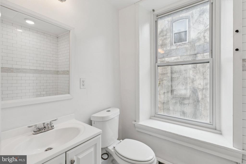 21 E Price Street - Photo 12