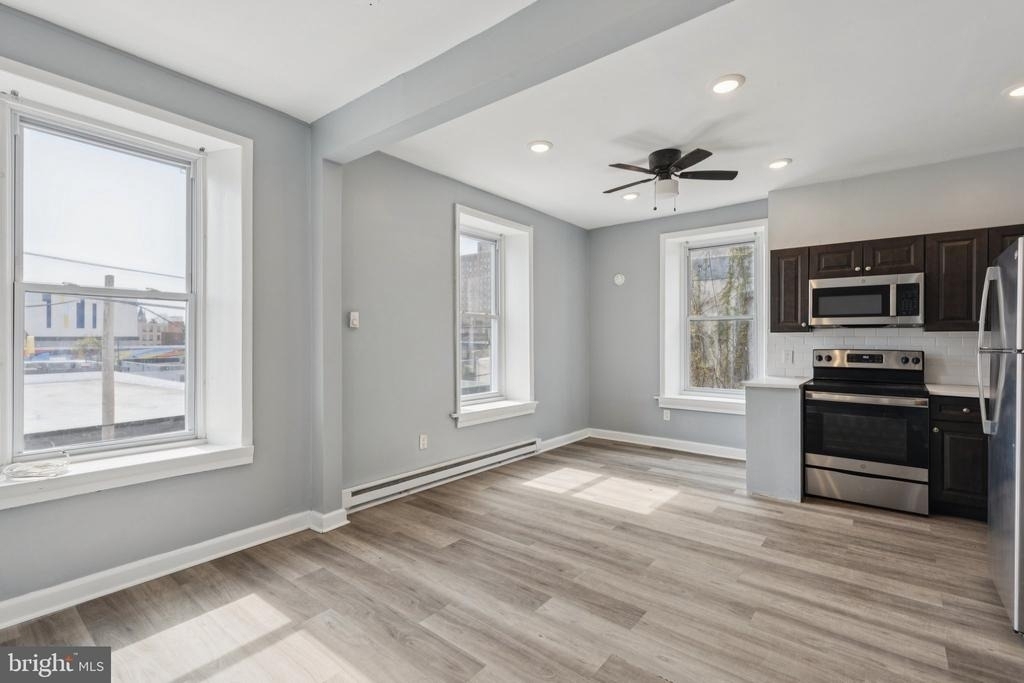 21 E Price Street - Photo 0