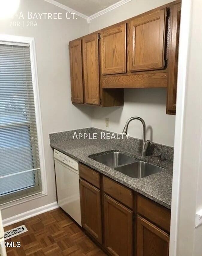 4 A Baytree Court - Photo 2