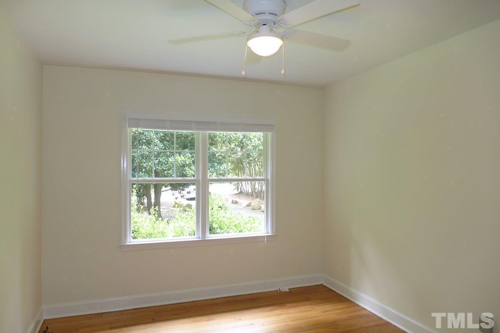 733 Raleigh Road - Photo 7