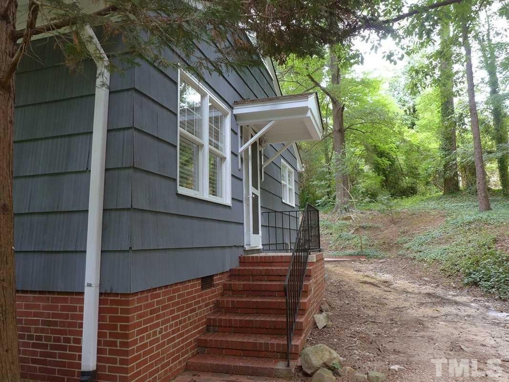 733 Raleigh Road - Photo 1