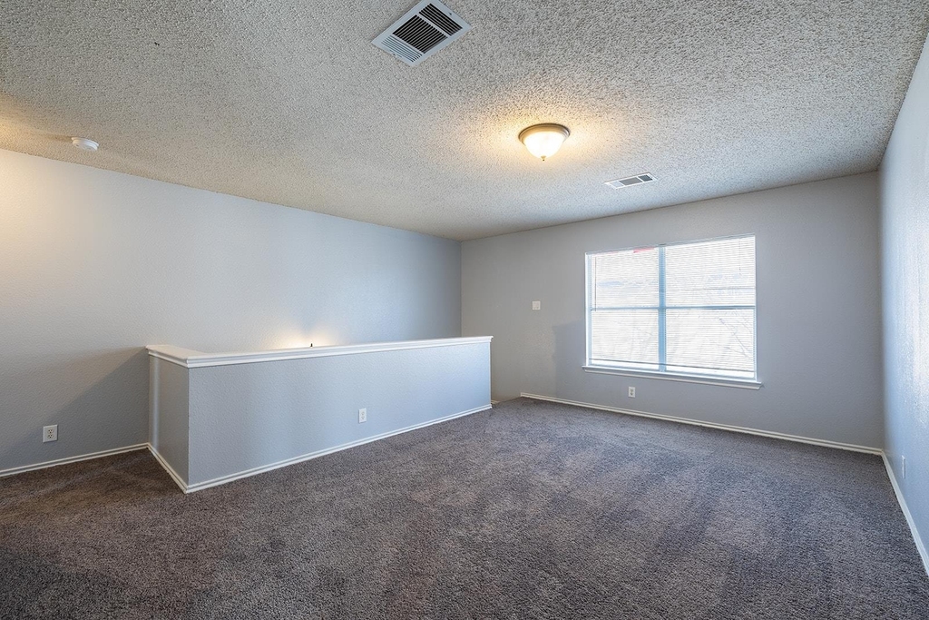 1240 Dexford Dr - Photo 13