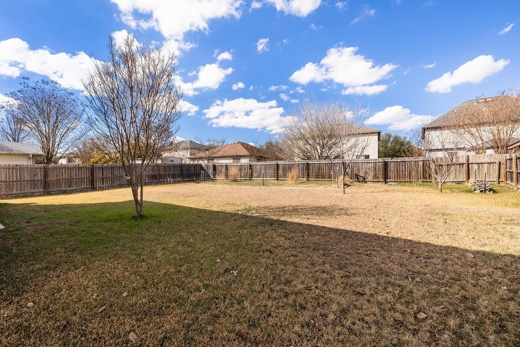 1240 Dexford Dr - Photo 23
