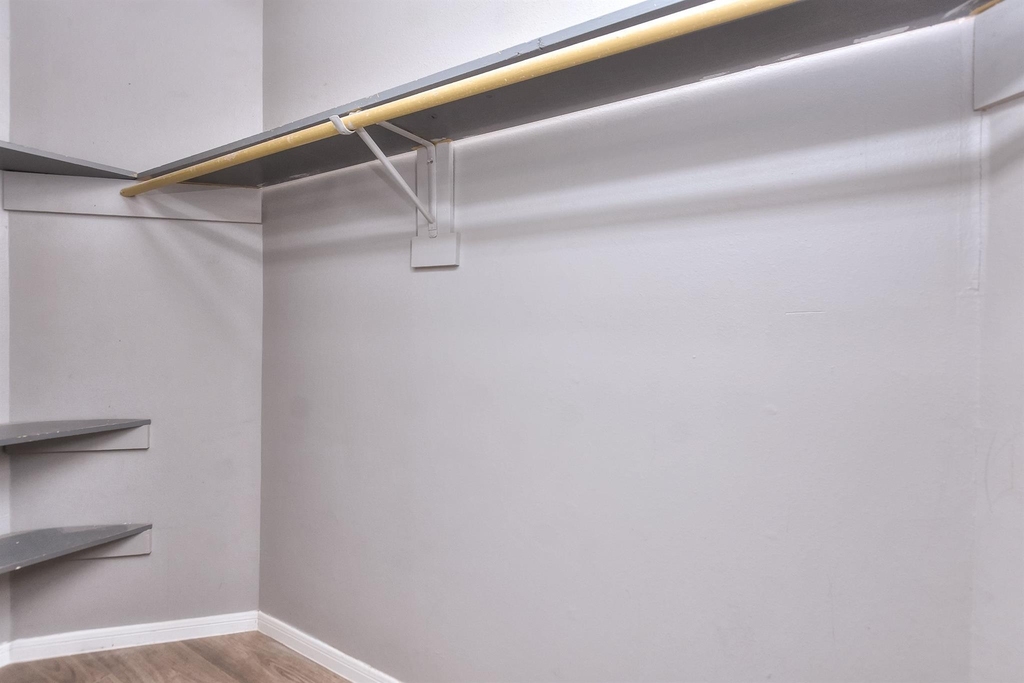 1202 Southwalk St - Photo 20