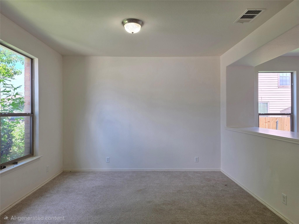 160 Mistletoe Ln - Photo 1