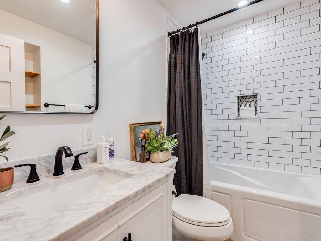 500 E Riverside Dr - Photo 20