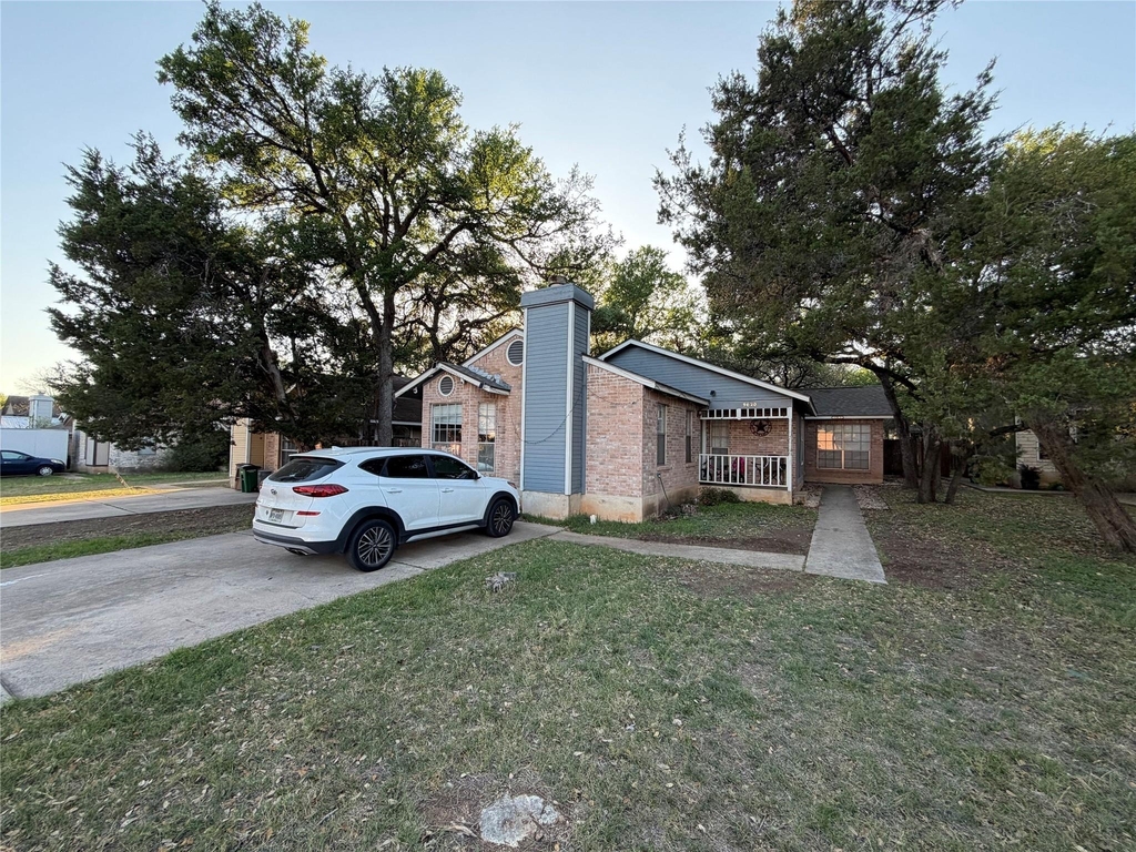9620 Sugar Hill Dr - Photo 0